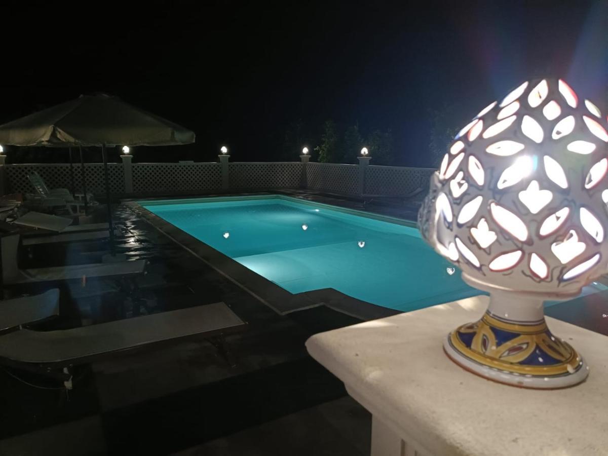 B&B Giardino Isabella ปาลาจาโน ภายนอก รูปภาพ