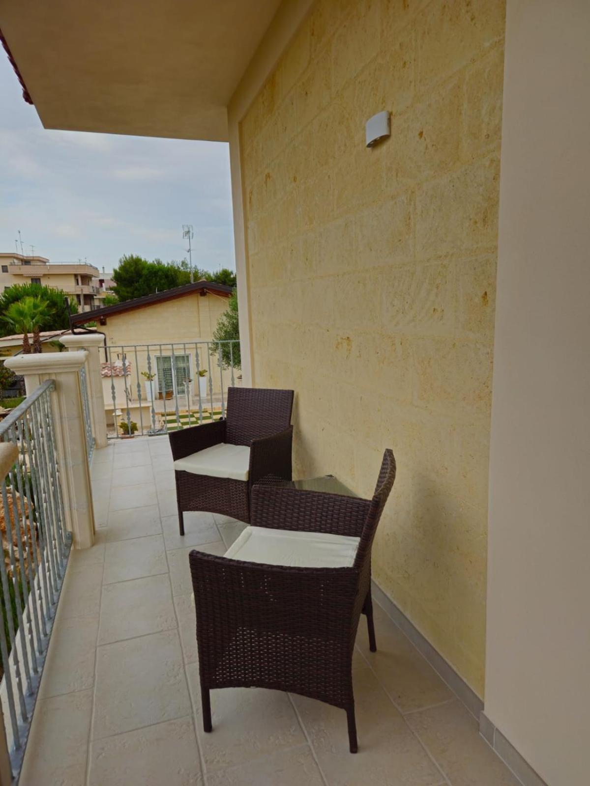B&B Giardino Isabella ปาลาจาโน ภายนอก รูปภาพ